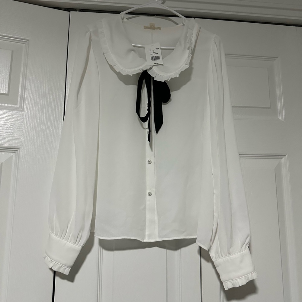 Moa Moa Cream Blouse with Black Tie Accent